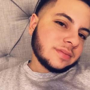 Meet your Posher, Nico